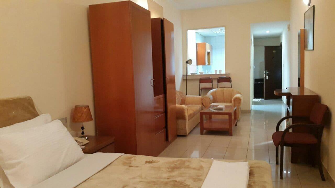 Al Raien Hotel Apartment Dubái Exterior foto